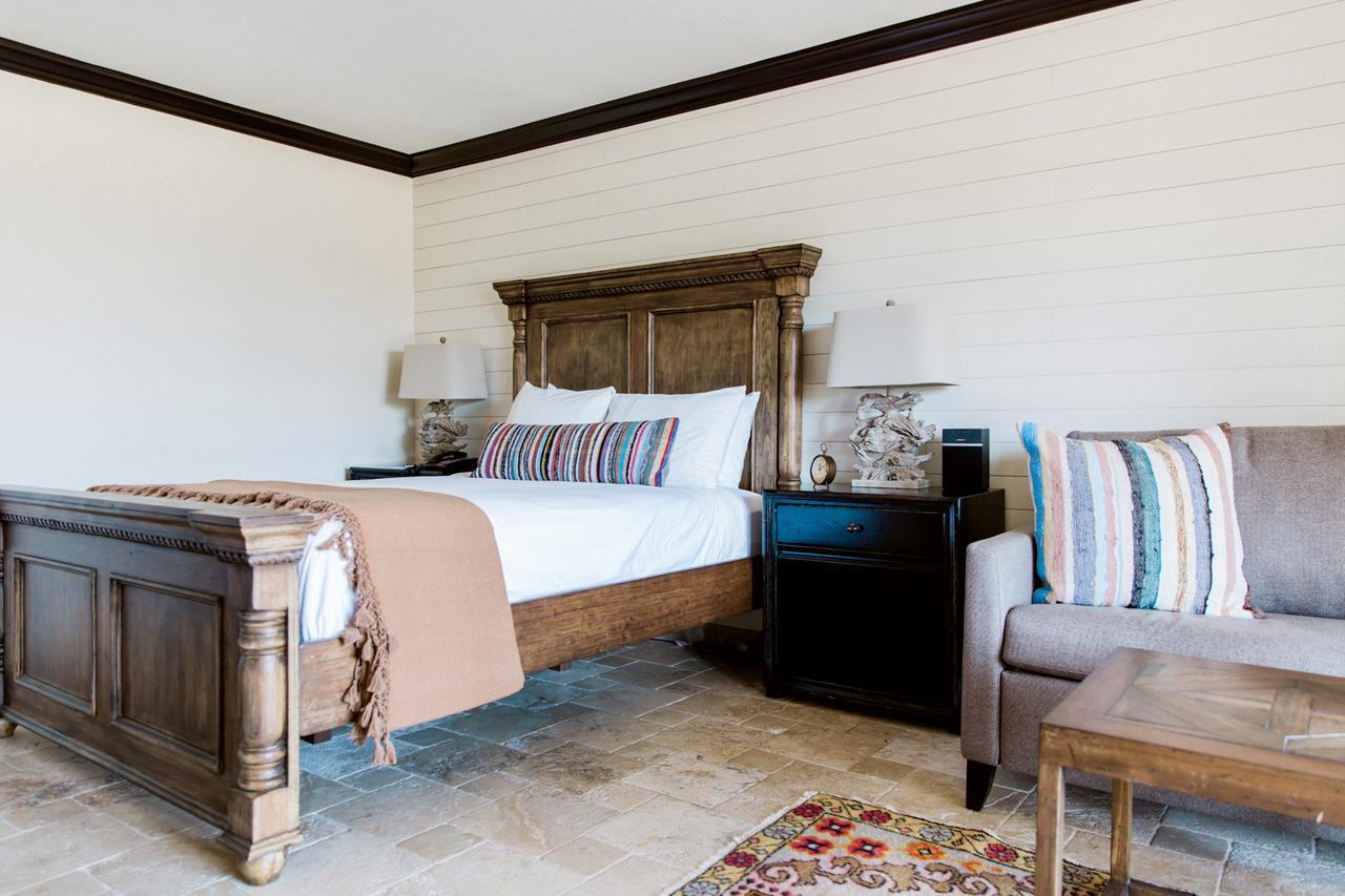 Hillside Boutique Hotel Castroville Eksteriør bilde