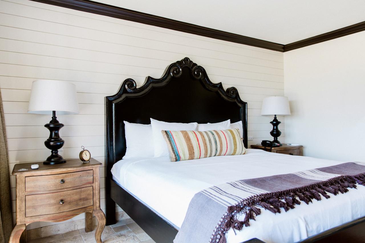 Hillside Boutique Hotel Castroville Eksteriør bilde